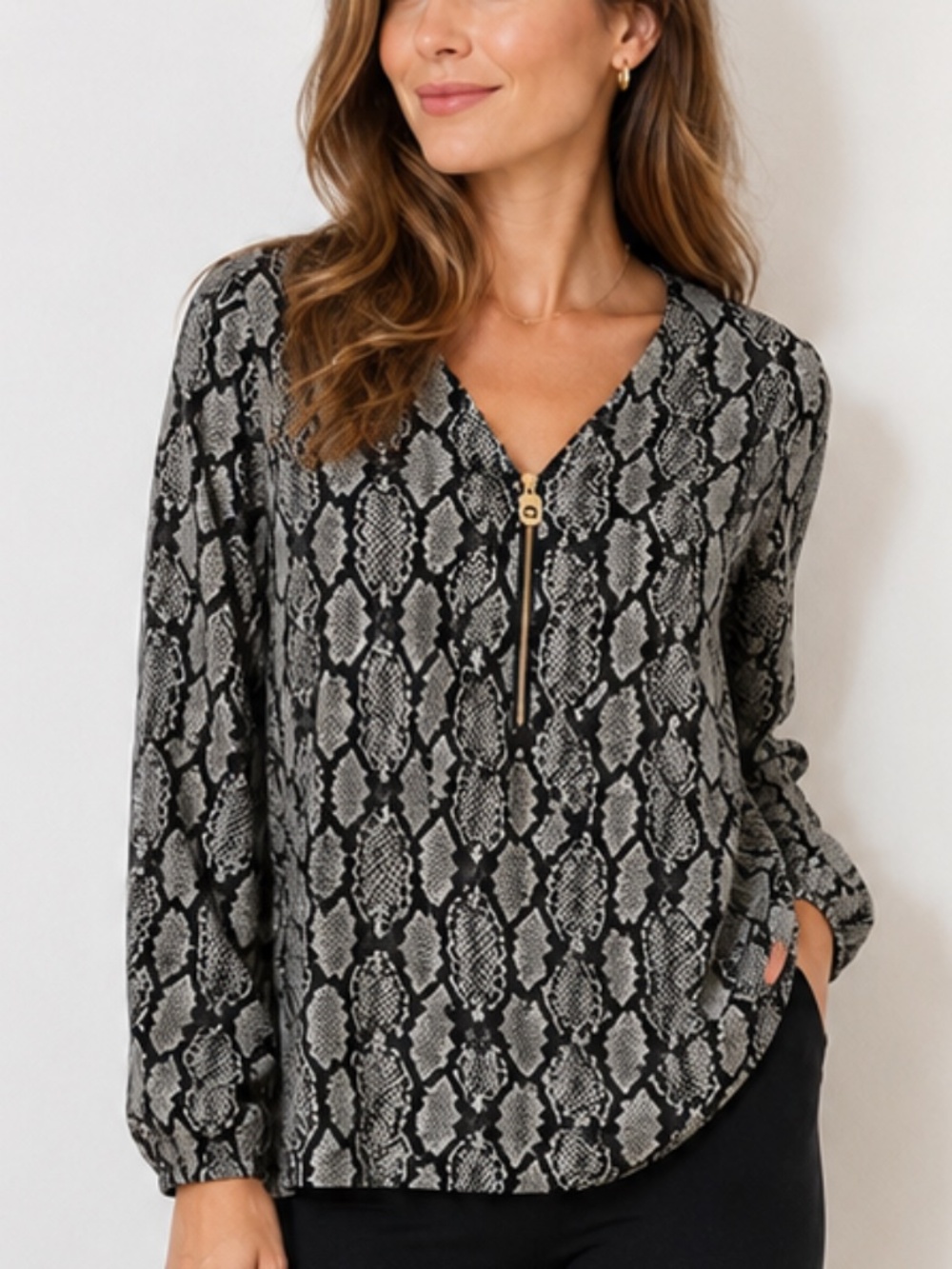 MICHAEL KORS Snakeskin Print Zip Front Popover Black Grey Blouse Top Size S EUC